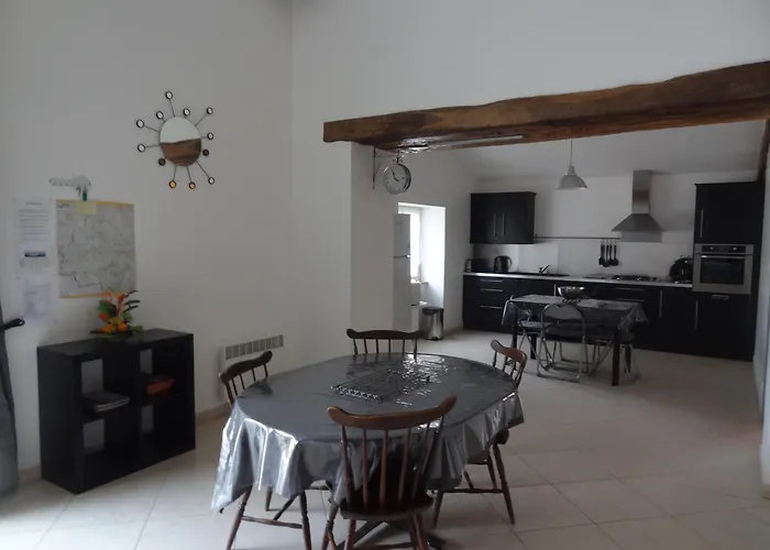 Les écureuils Сasa de vacaciones