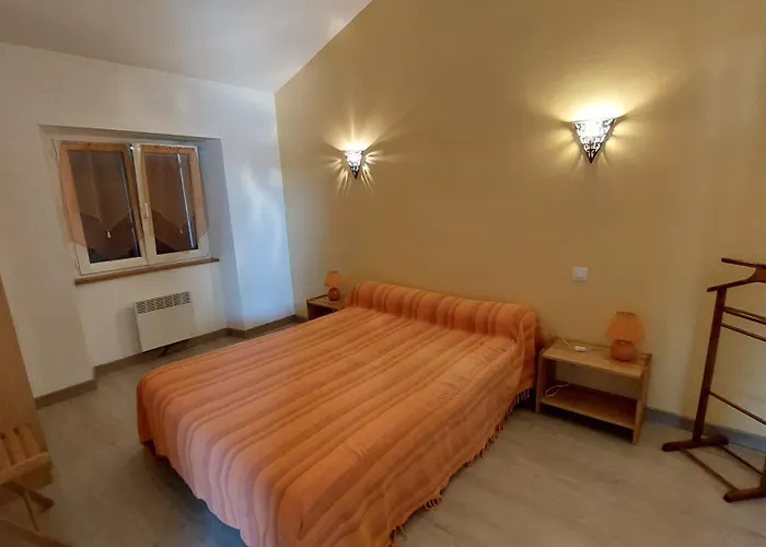 Les écureuils Сasa de vacaciones Gout-Rossignol